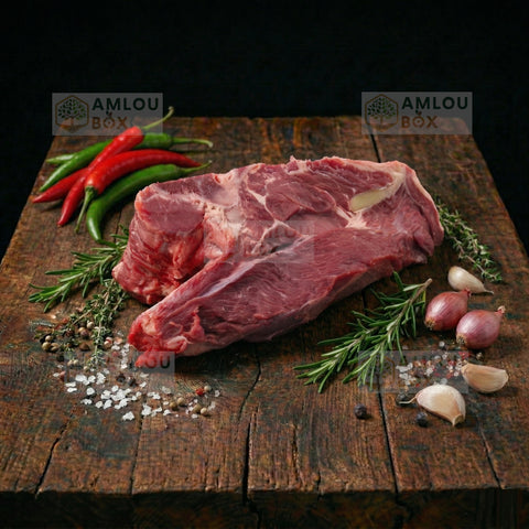 Jungbullenfleisch mit Knochen
